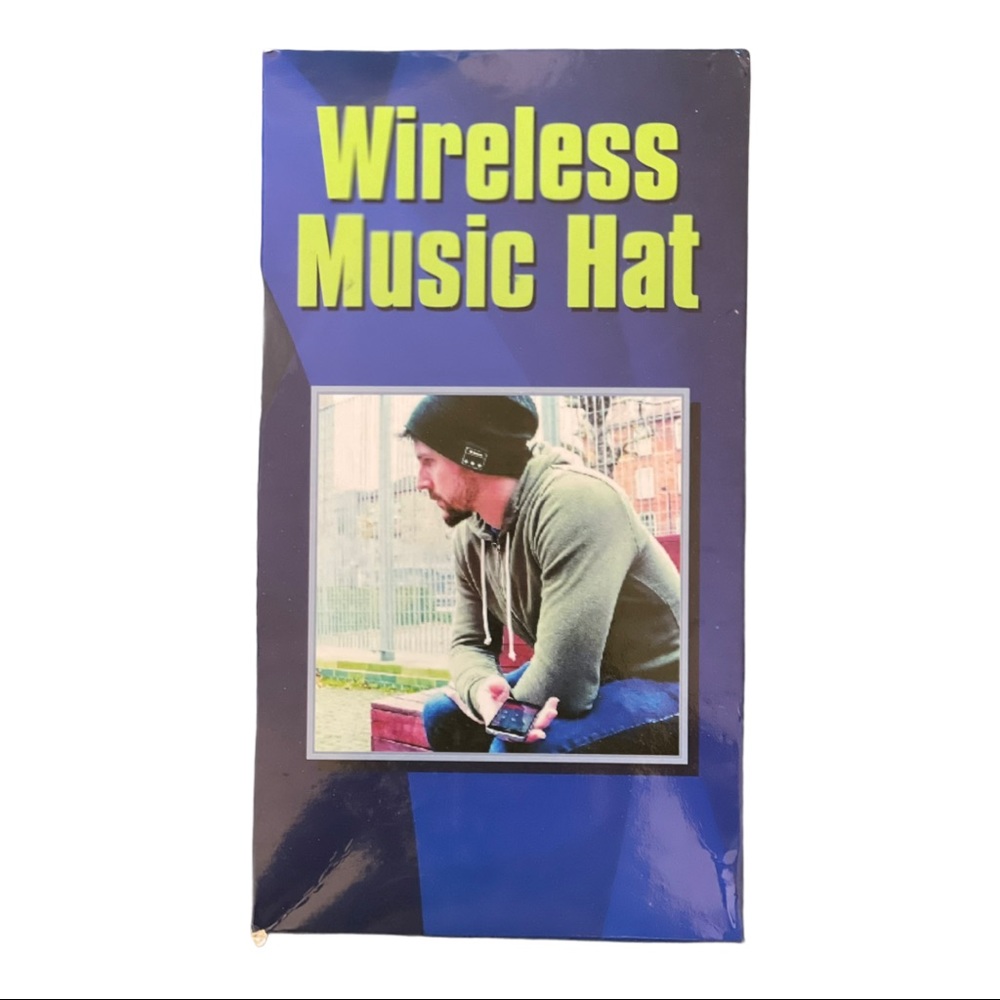 WIRELESS MUSIC HAT BLACK WINTER HAT NEW MENS WOMEN TEENS UNISEX HAT